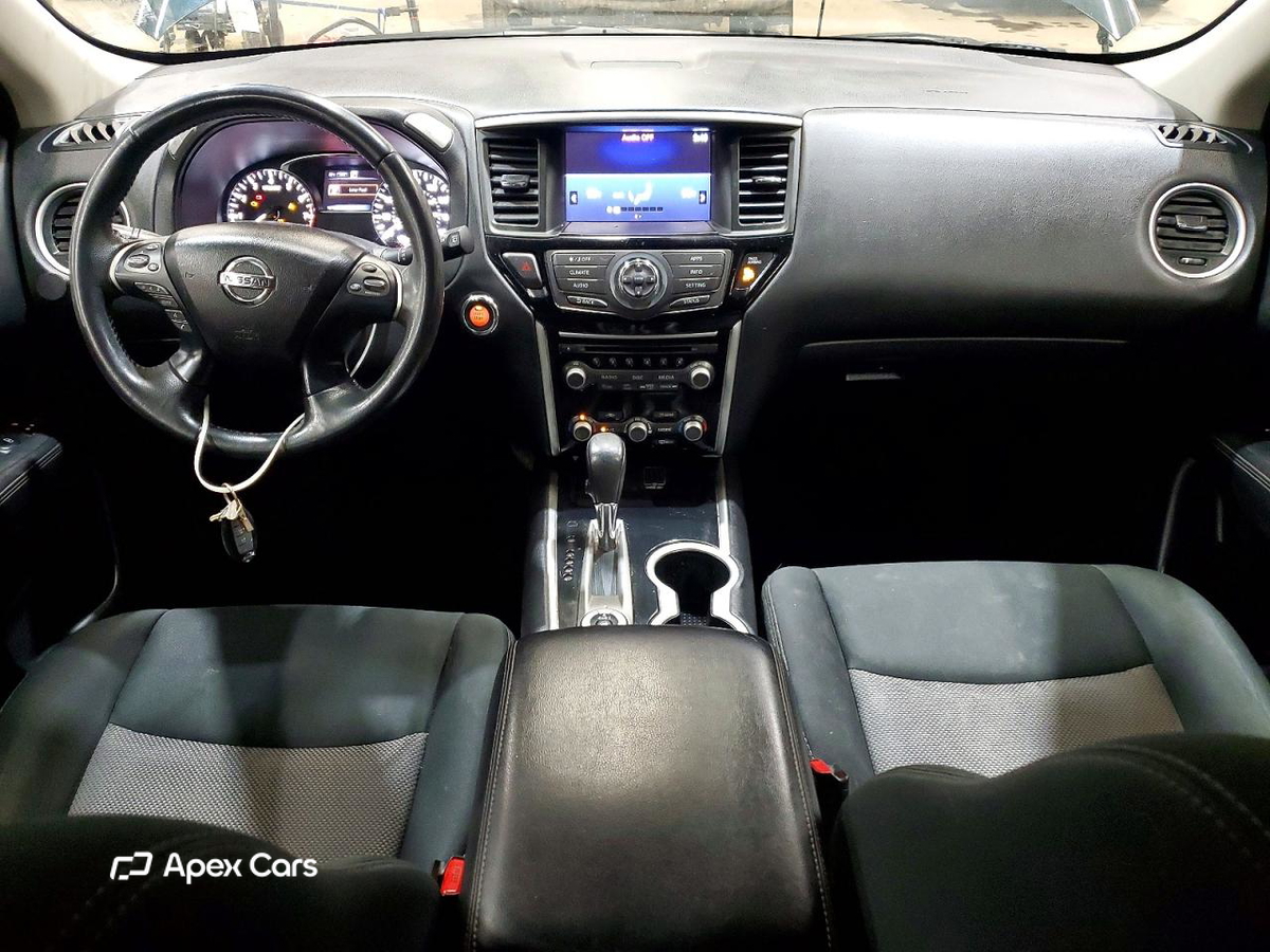 Nissan Pathfinder 2018