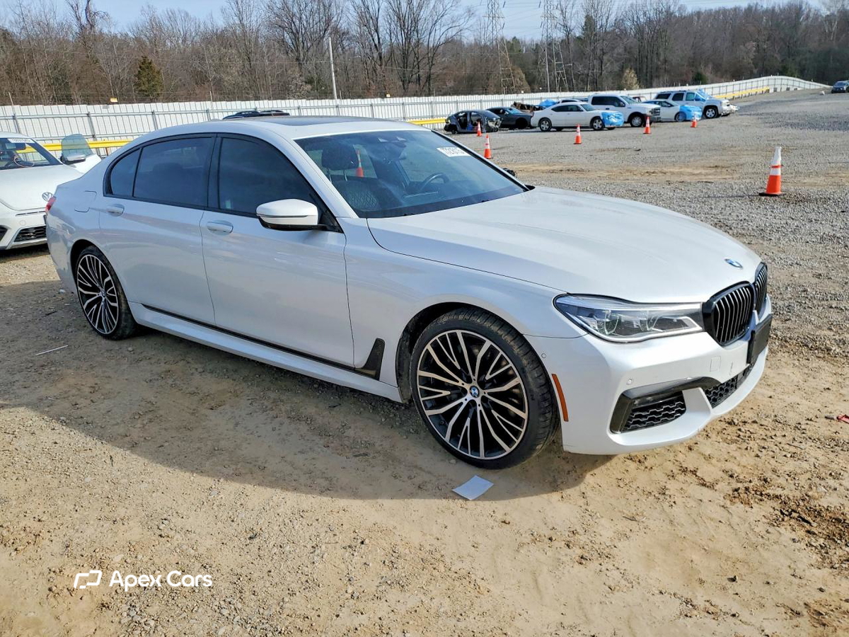 BMW Series 7 2019