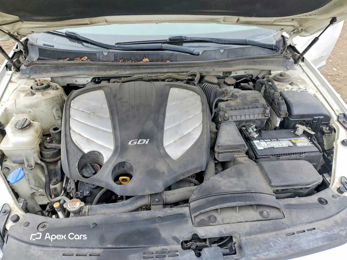 Kia Cadenza 2016
