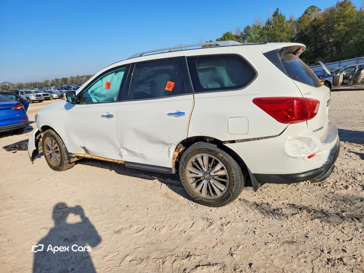 Nissan Pathfinder 2017