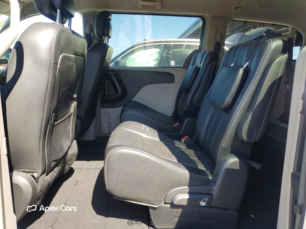 Chrysler Voyager 2014