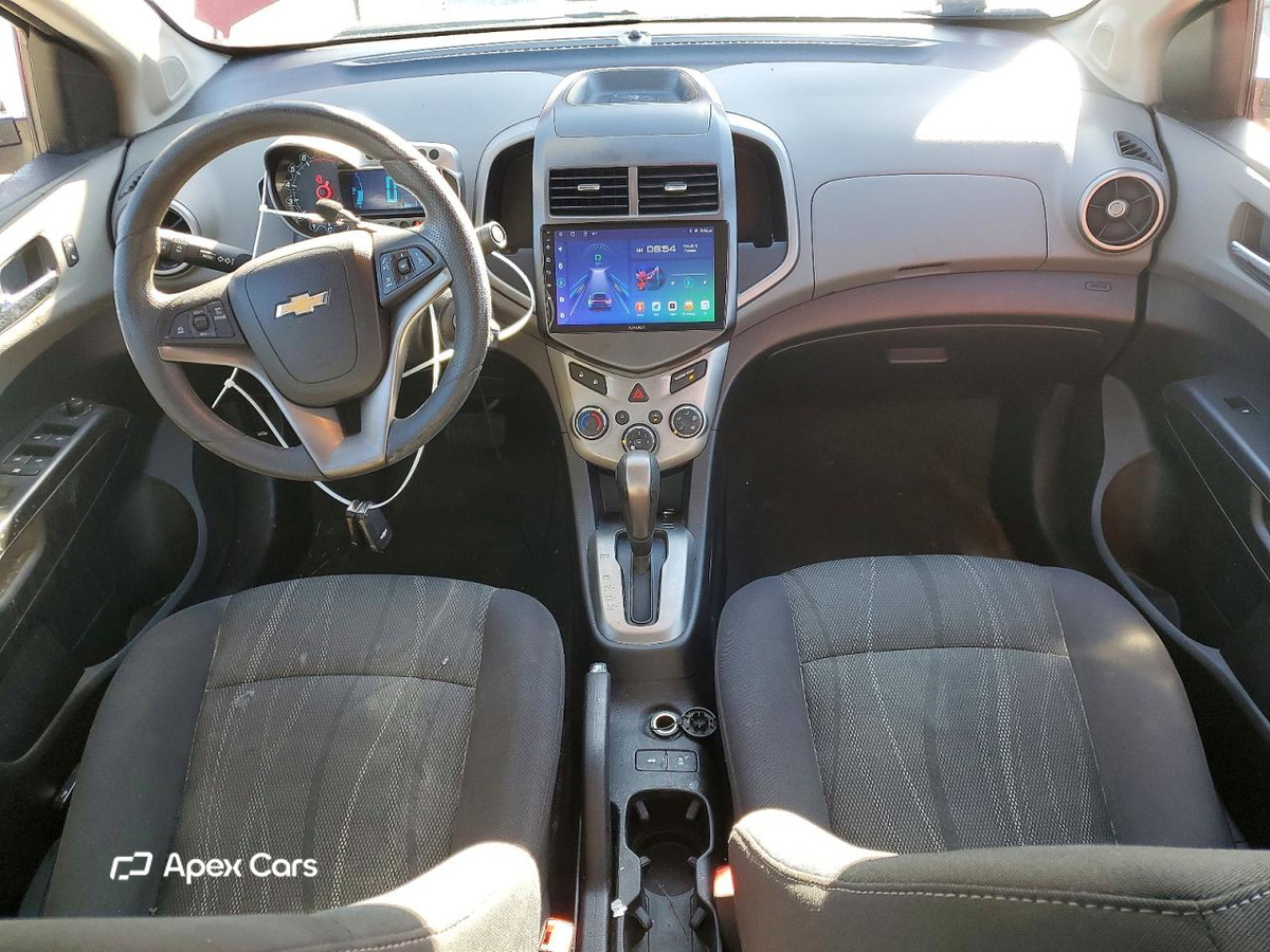 Chevrolet Sonic 2015