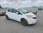 Nissan Versa 2015