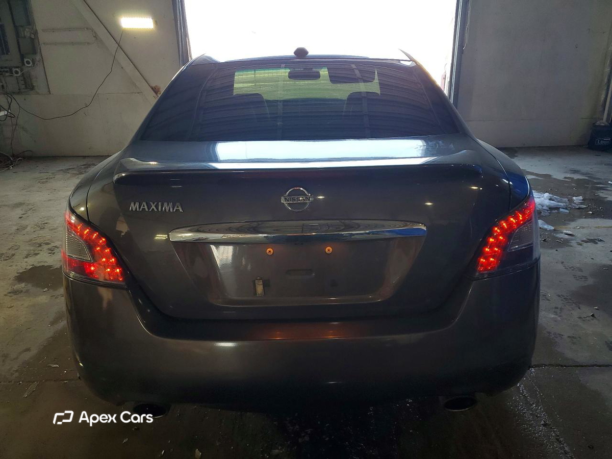 Nissan Maxima 2013
