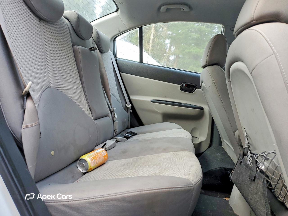 Hyundai Accent 2011