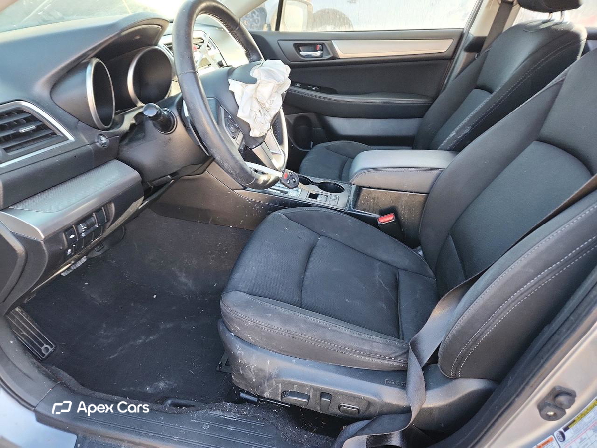 Subaru Legacy 2017