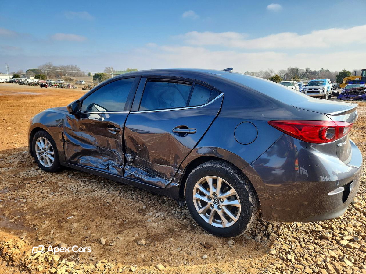 Mazda 3 2016
