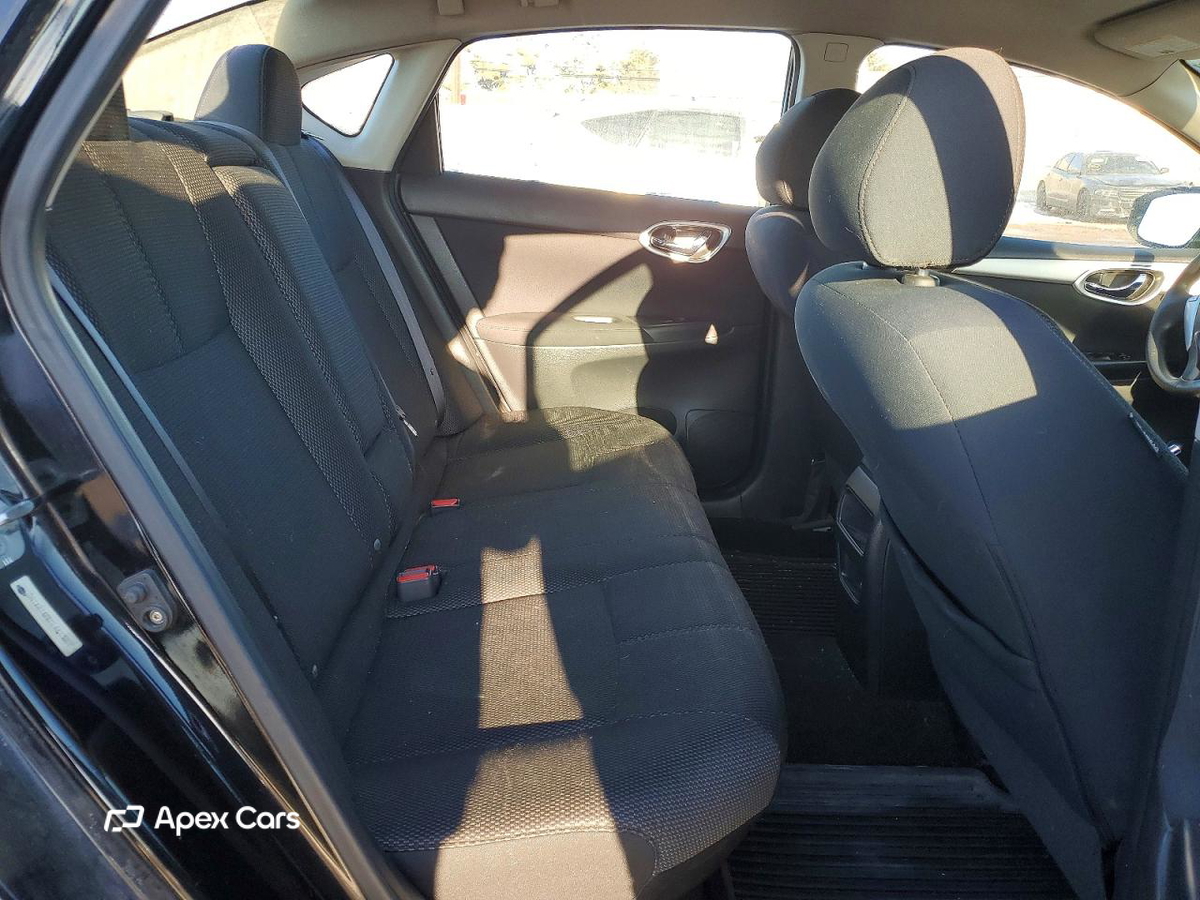 Nissan Sentra 2013