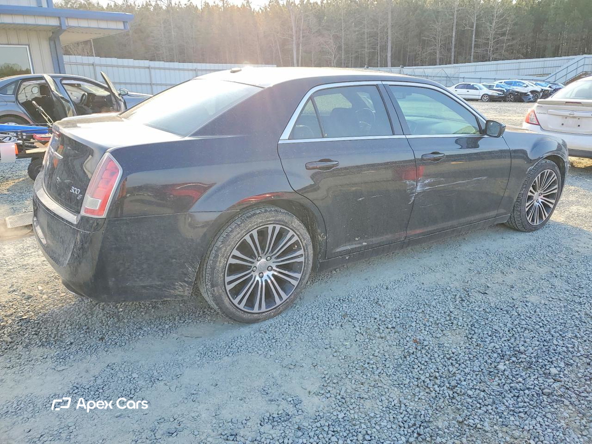 Chrysler 300 2013