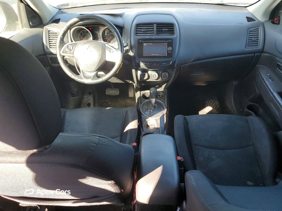 Mitsubishi Outlander 2015
