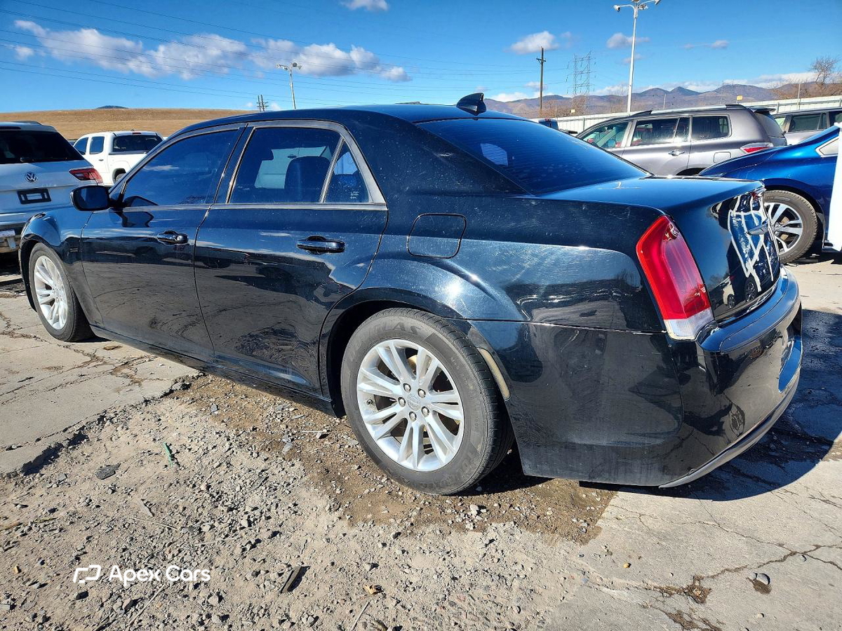 Chrysler 300 2016
