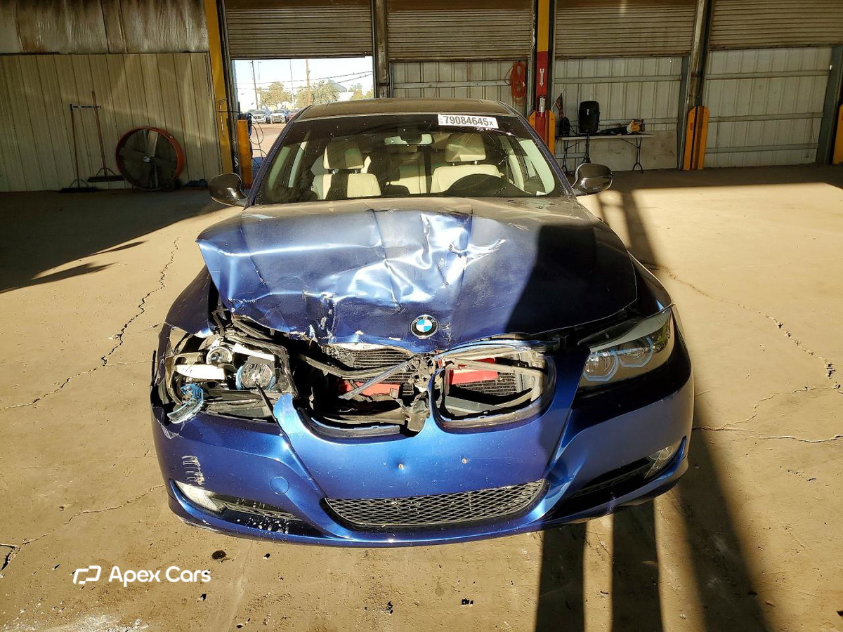BMW Series 3 2010