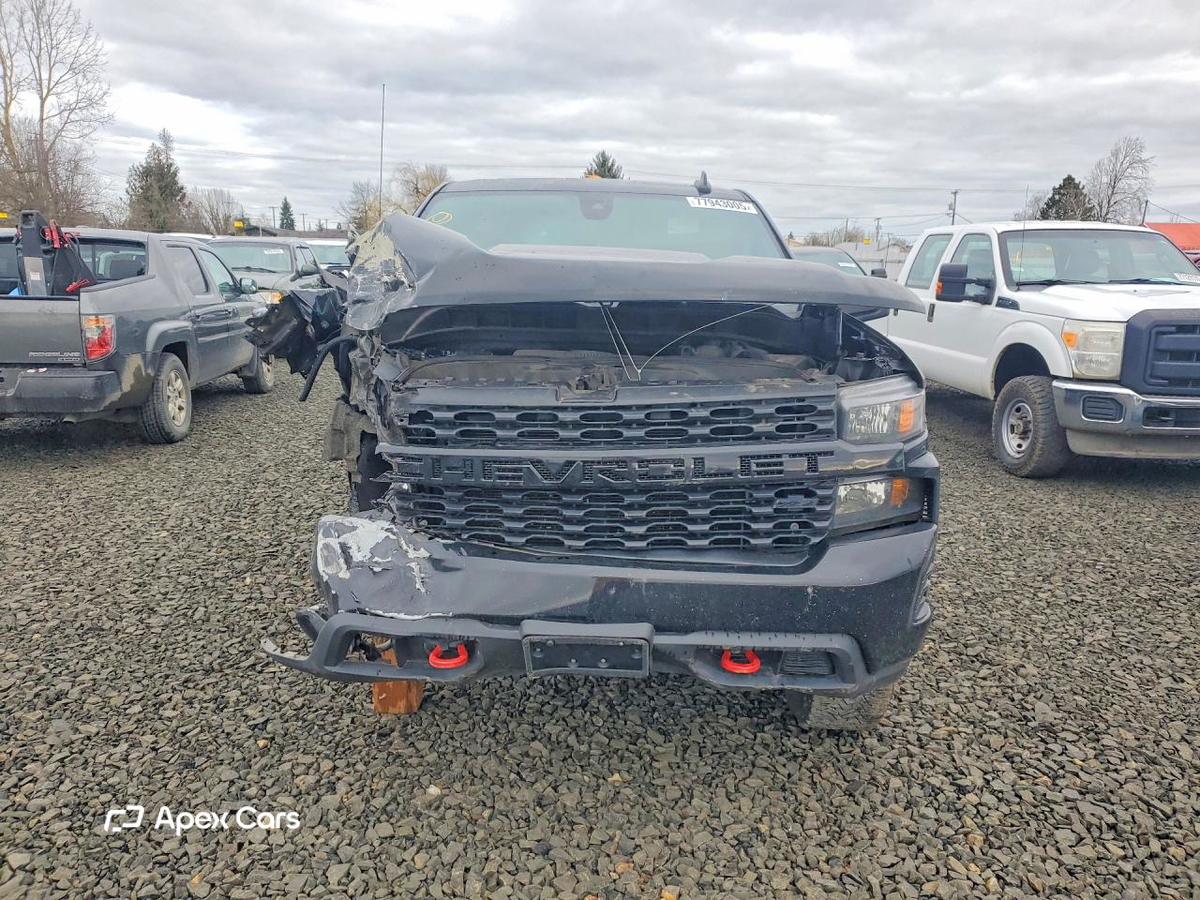 Chevrolet Silverado 2021