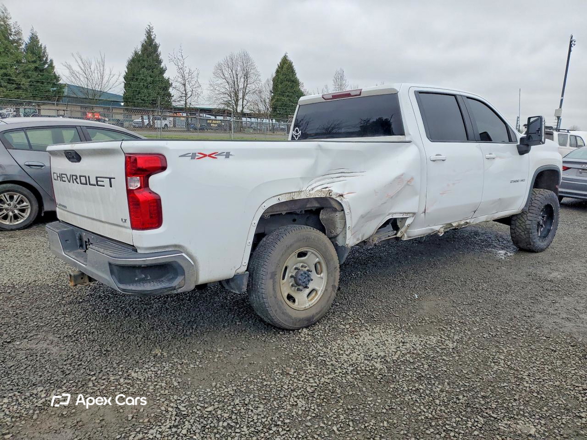 Chevrolet Silverado 2022