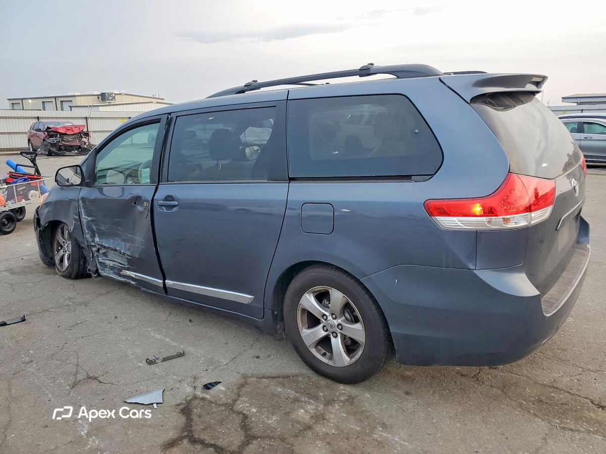 Toyota Sienna 2014