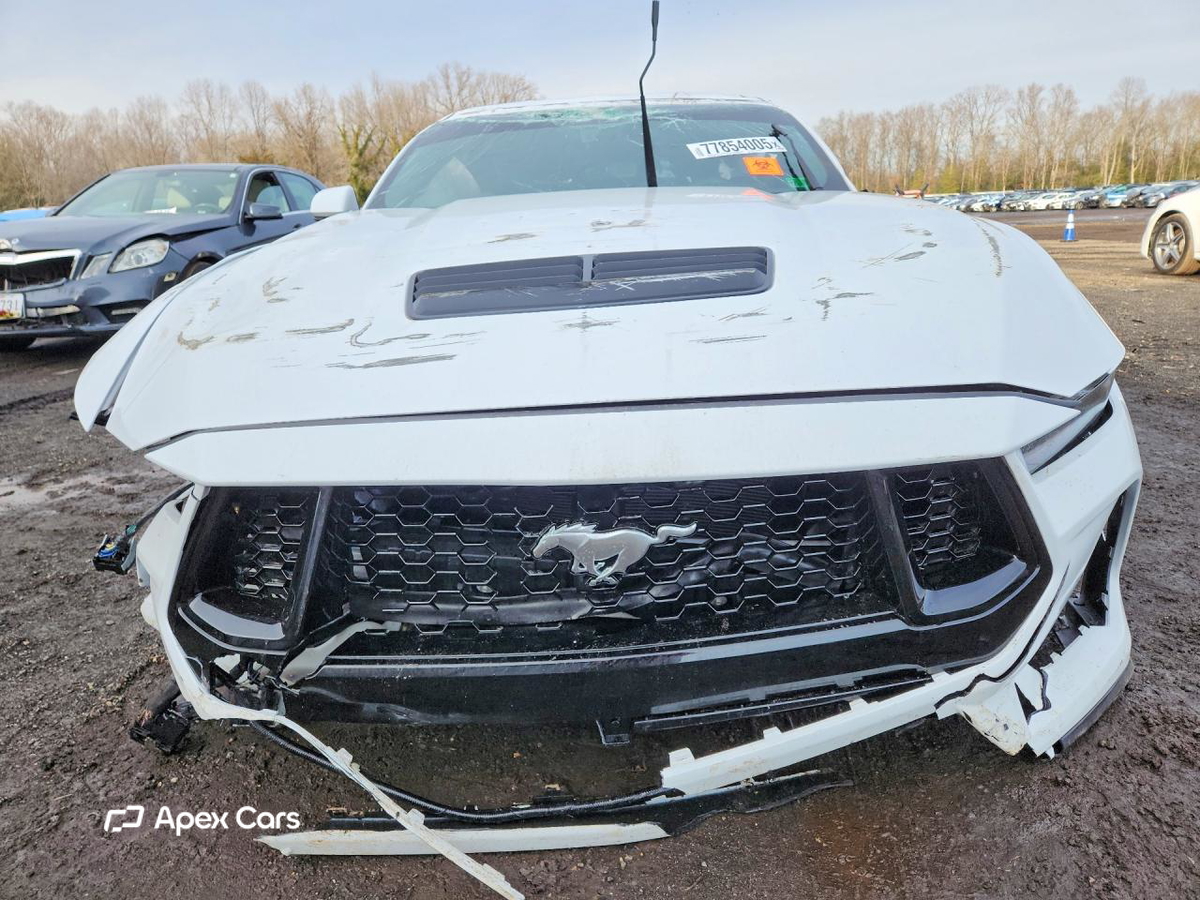 Ford Mustang 2026