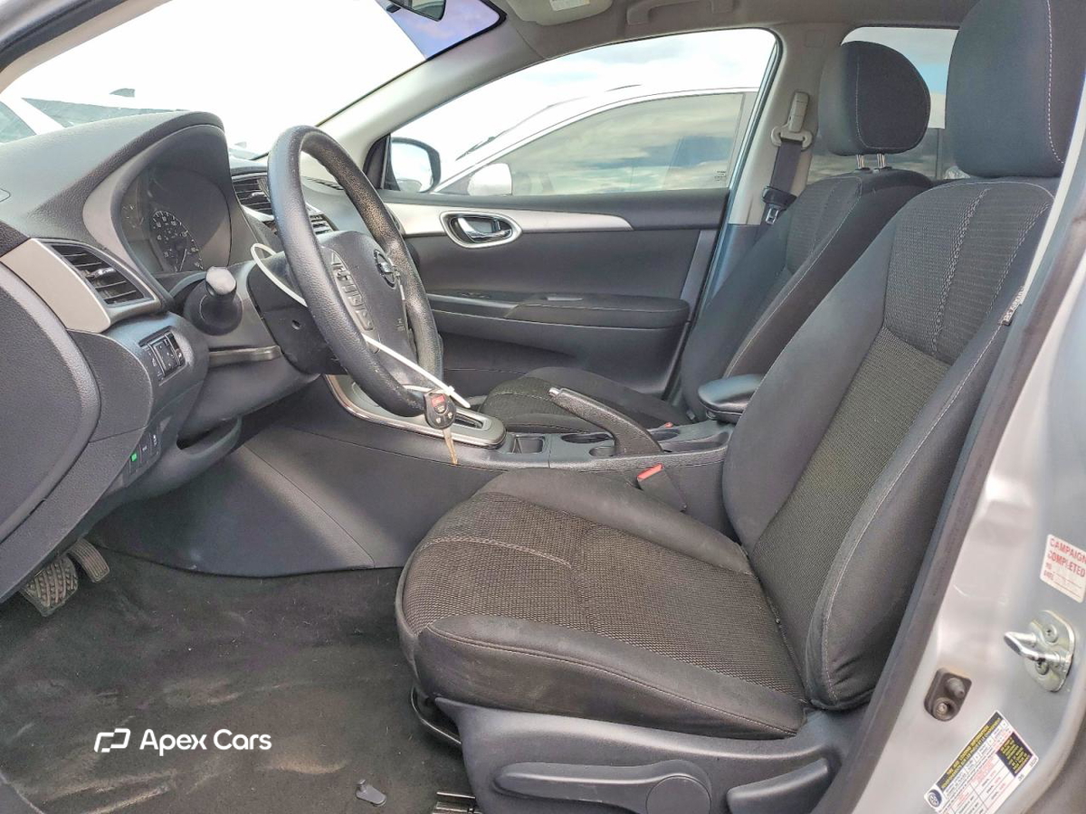 Nissan Sentra 2015