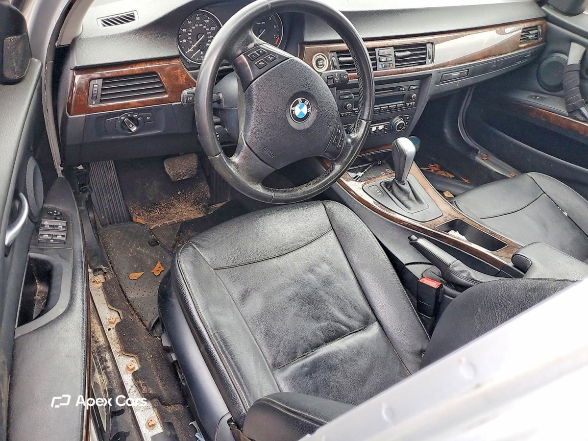 BMW Series 3 2011