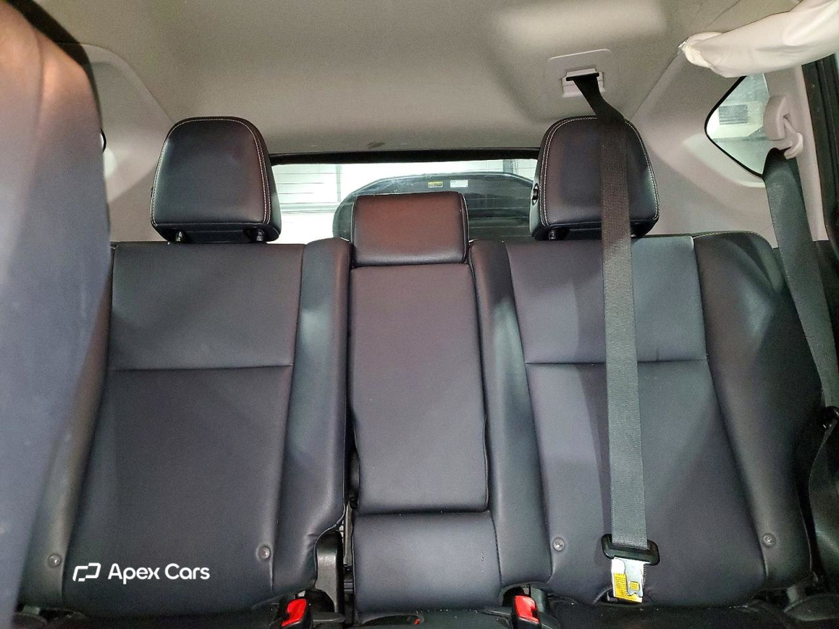 Toyota RAV 4 2014