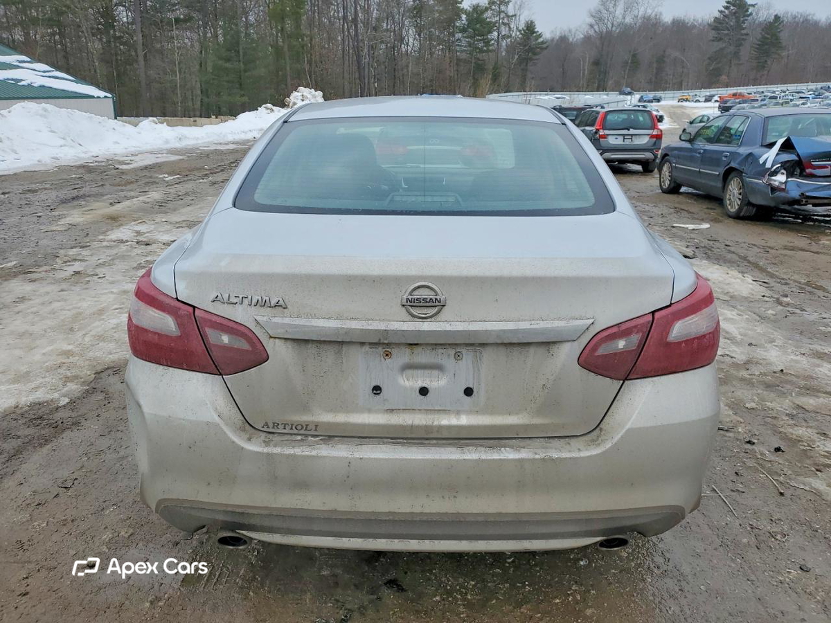 Nissan Altima 2018