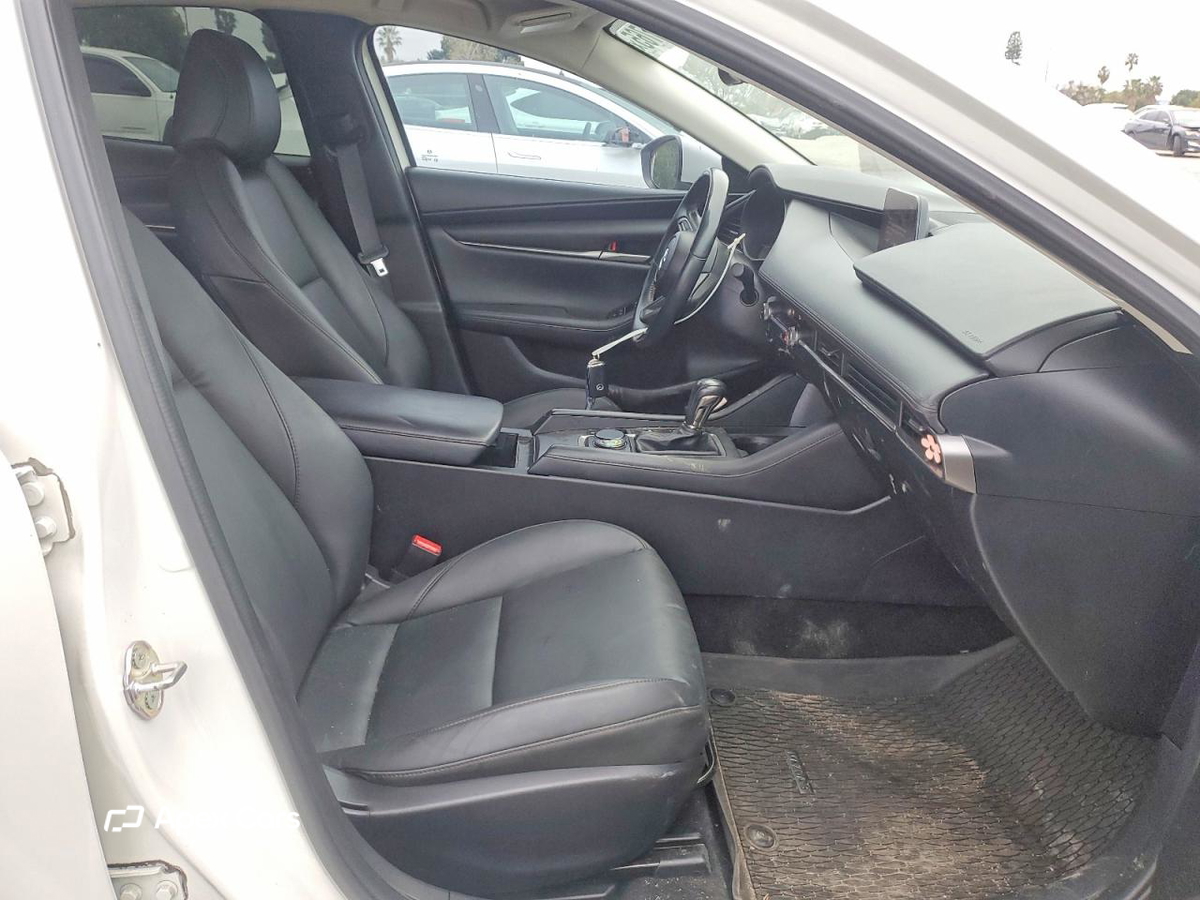 Mazda 3 2023