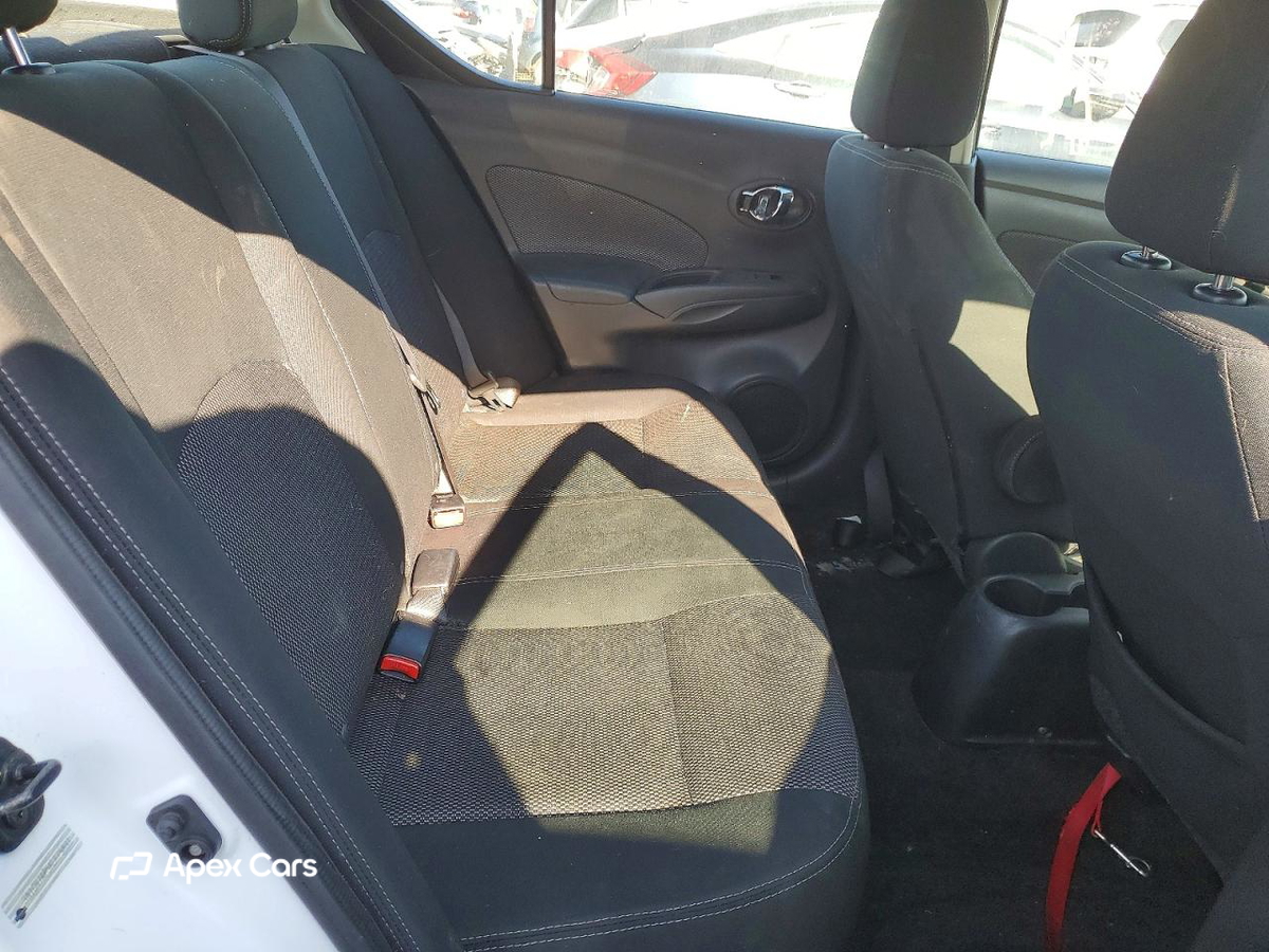 Nissan Versa 2019
