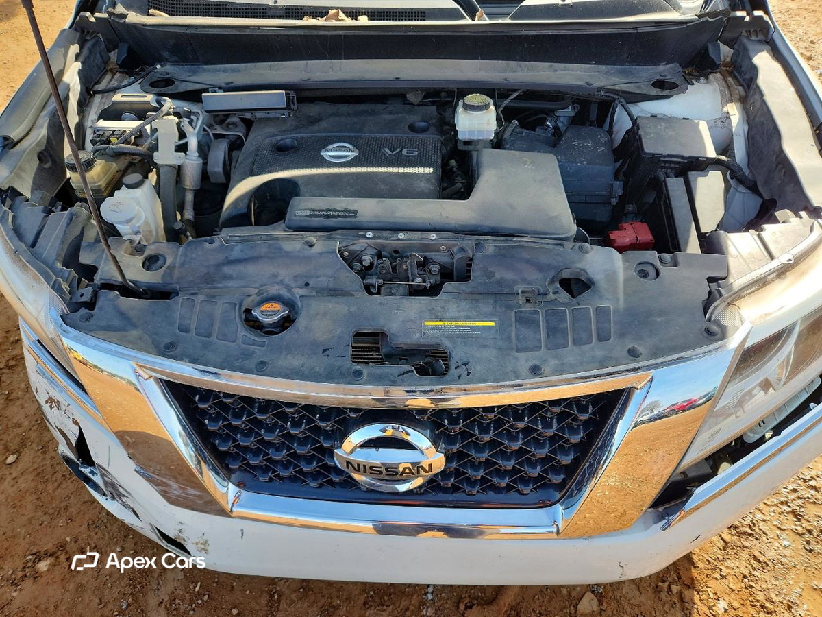 Nissan Pathfinder 2016