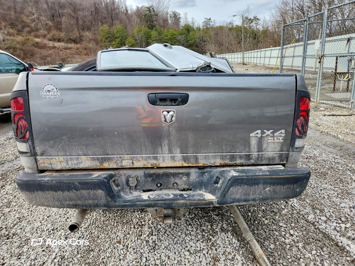Dodge RAM 2005