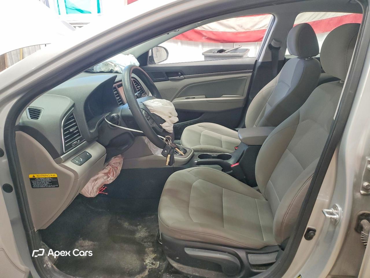 Hyundai Elantra 2018