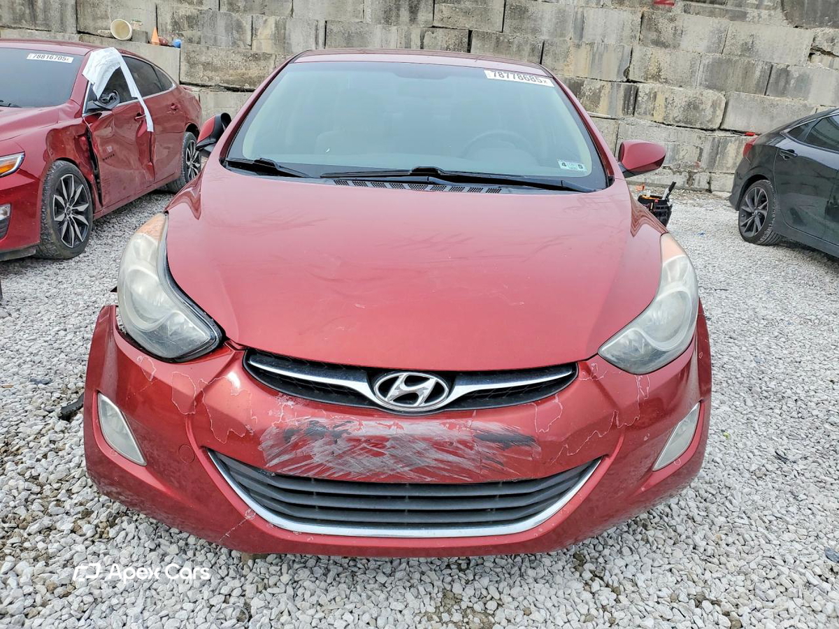 Hyundai Elantra 2013