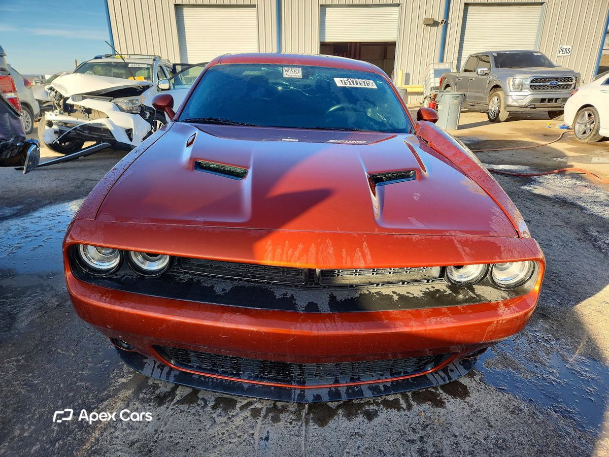 Dodge Challenger 2020