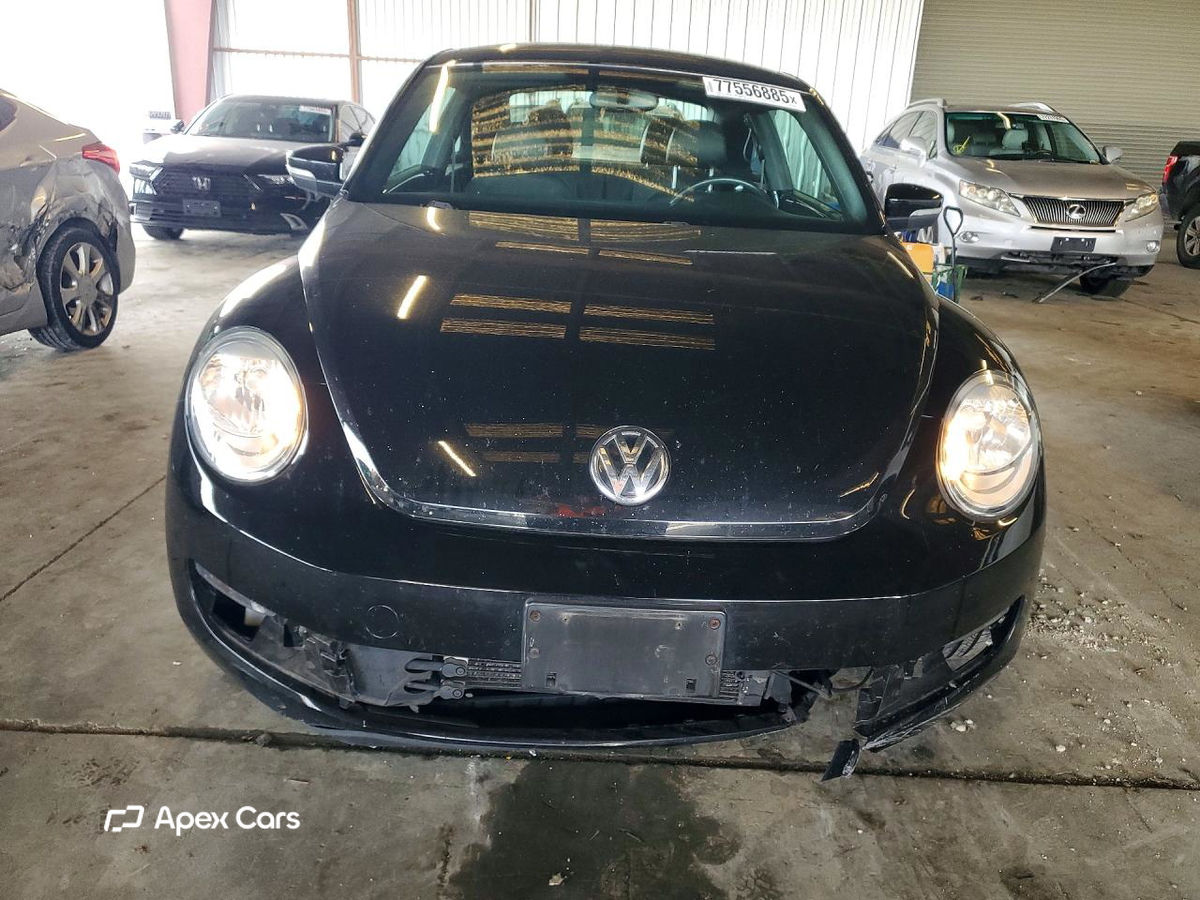 Volkswagen Beetle 2013