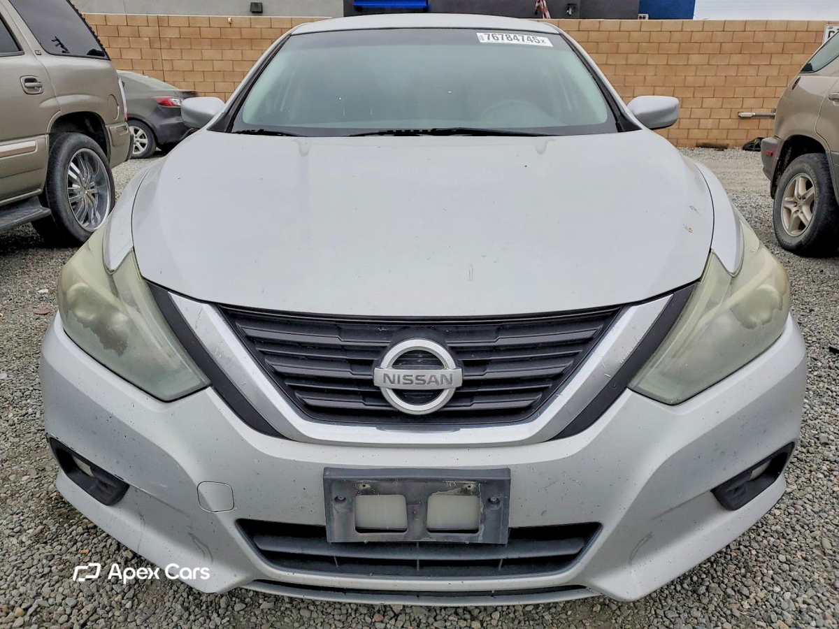 Nissan Altima 2017