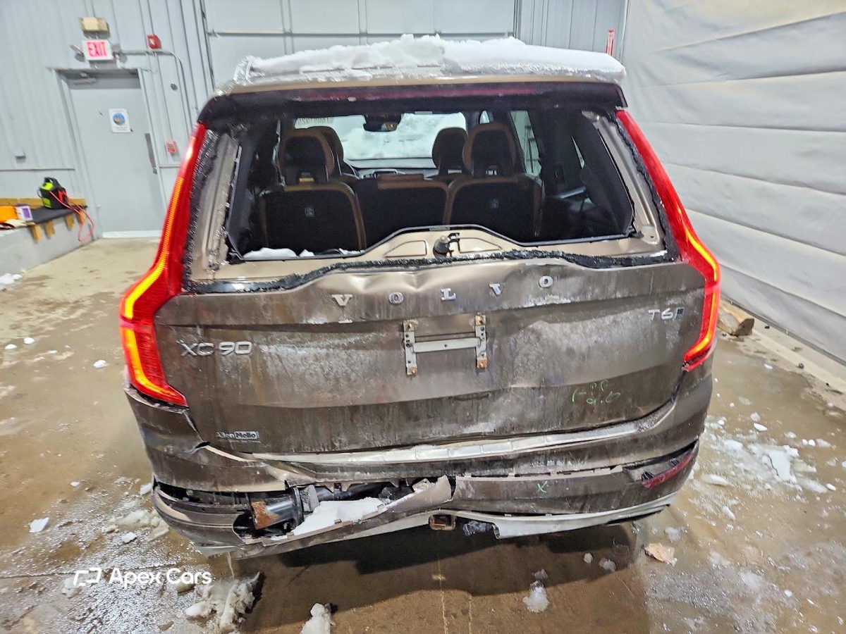Volvo XC90 2017