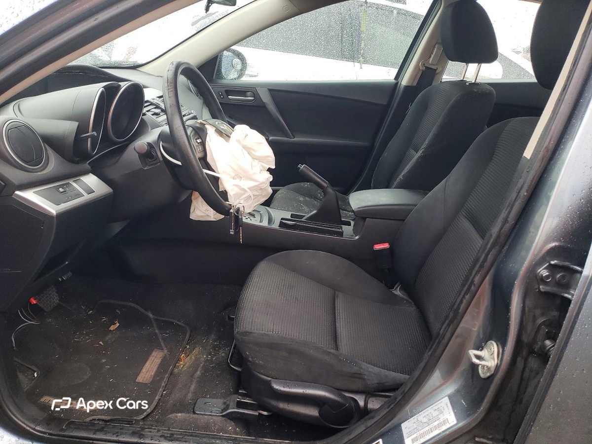 Mazda 3 2012
