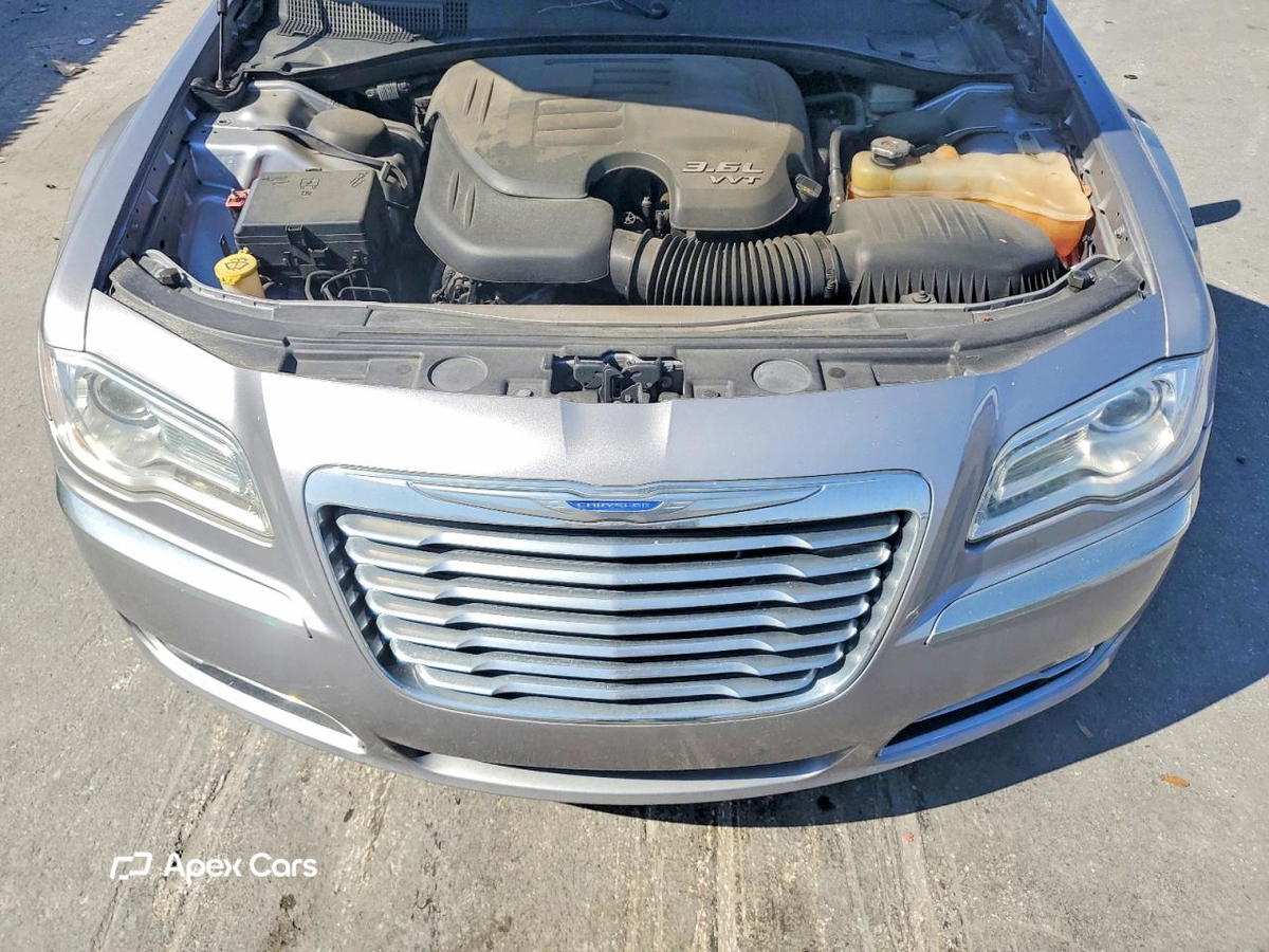 Chrysler 300 2014
