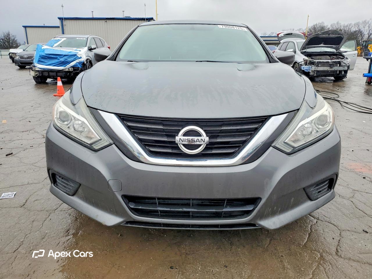 Nissan Altima 2018
