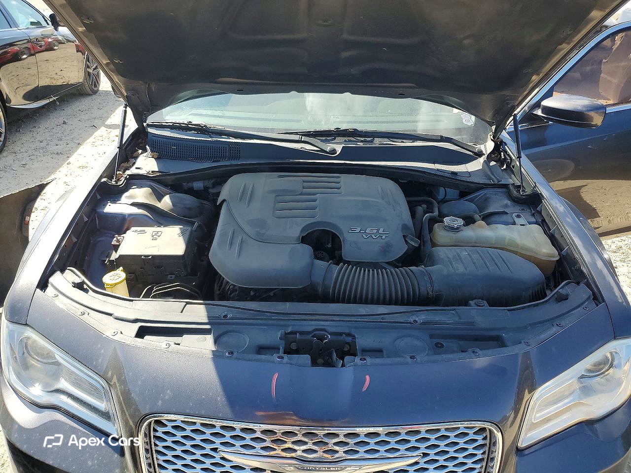Chrysler 300 2016