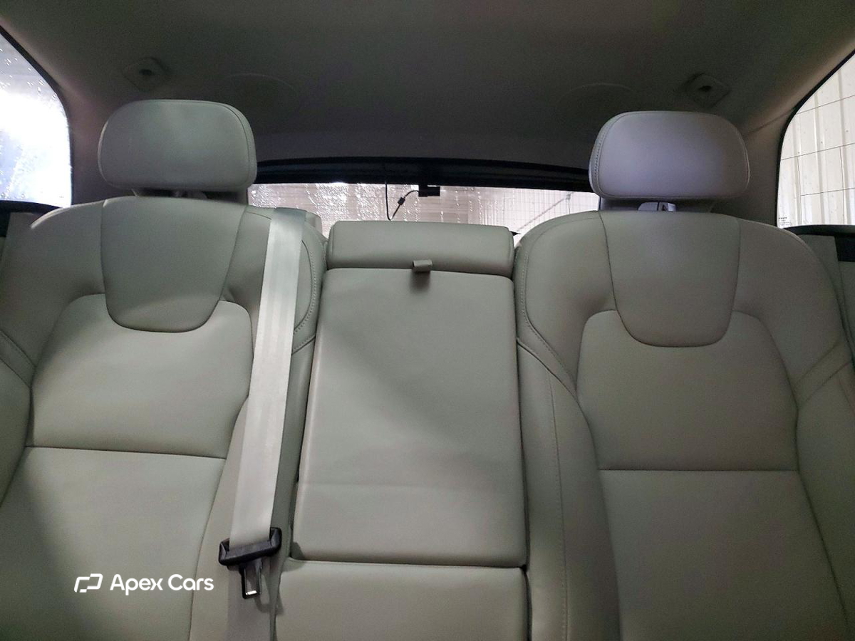 Volvo XC60 2023