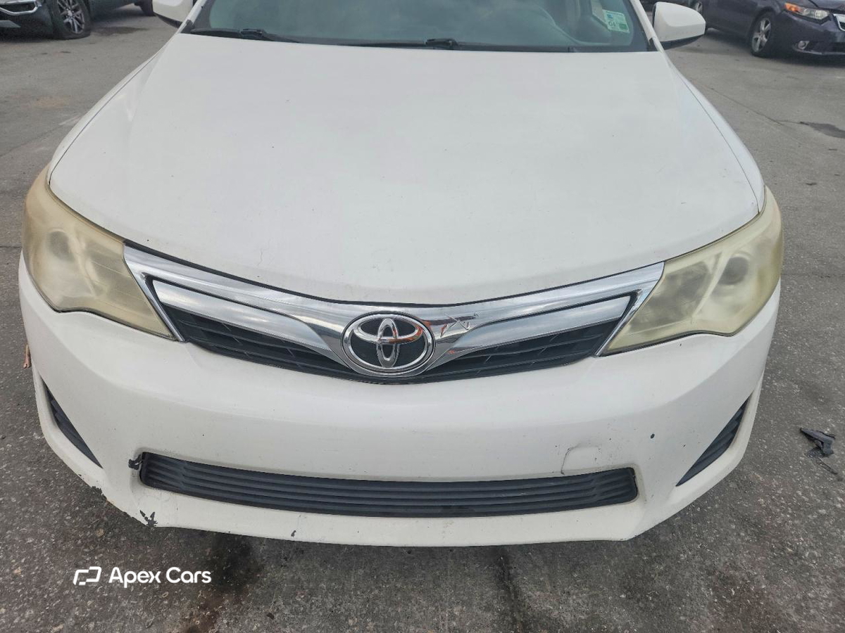 Toyota Camry 2012