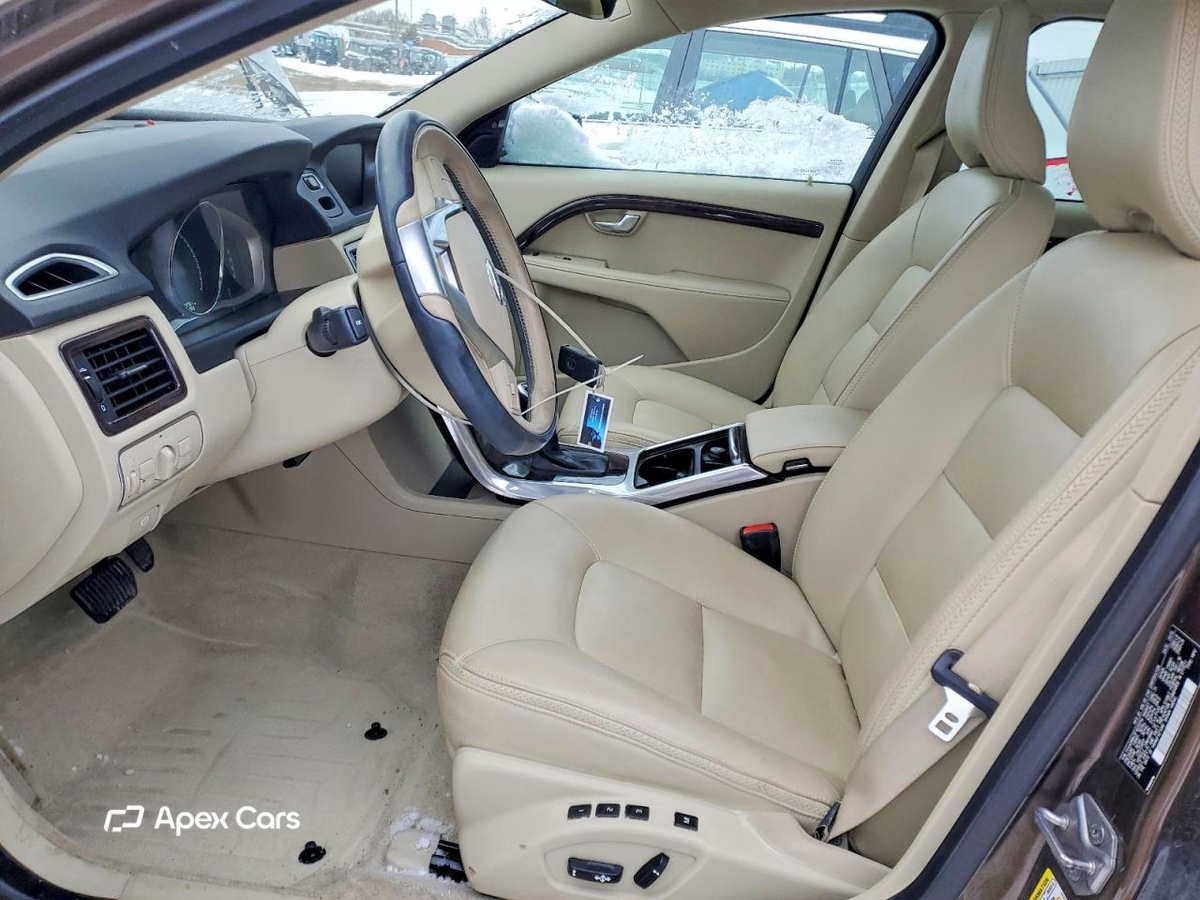 Volvo XC70 2015
