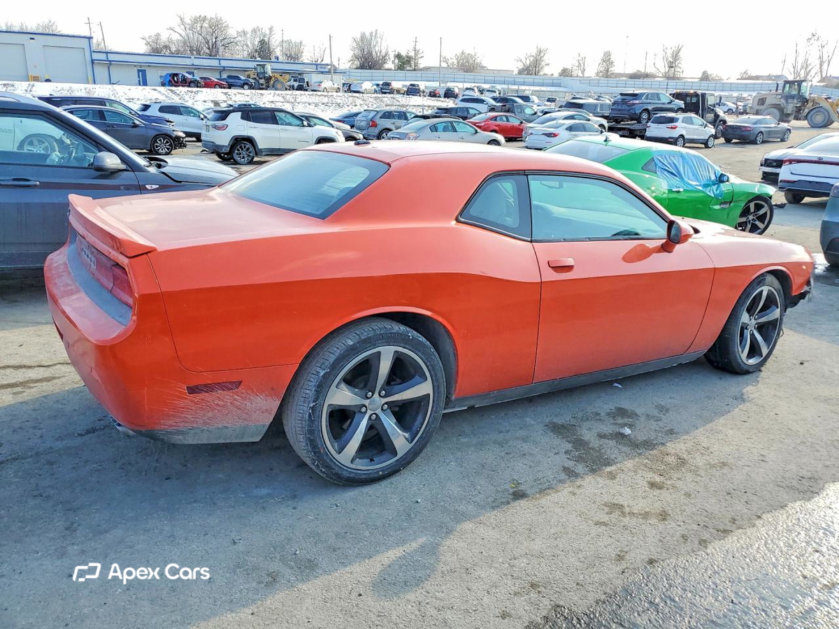 Dodge Challenger 2013