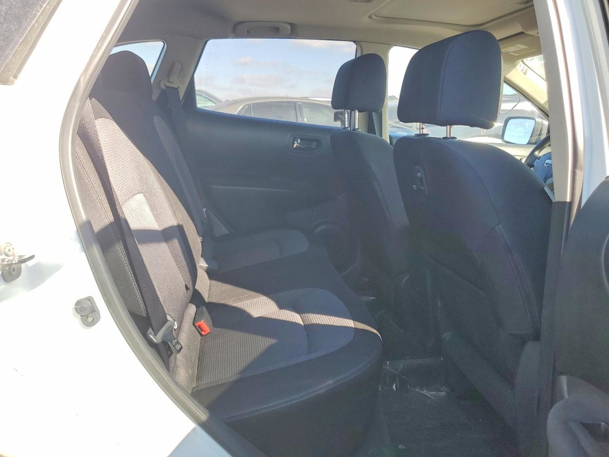 Nissan Rogue 2013