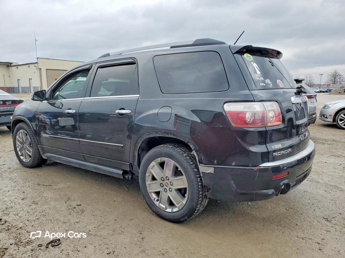 GMC Acadia 2011