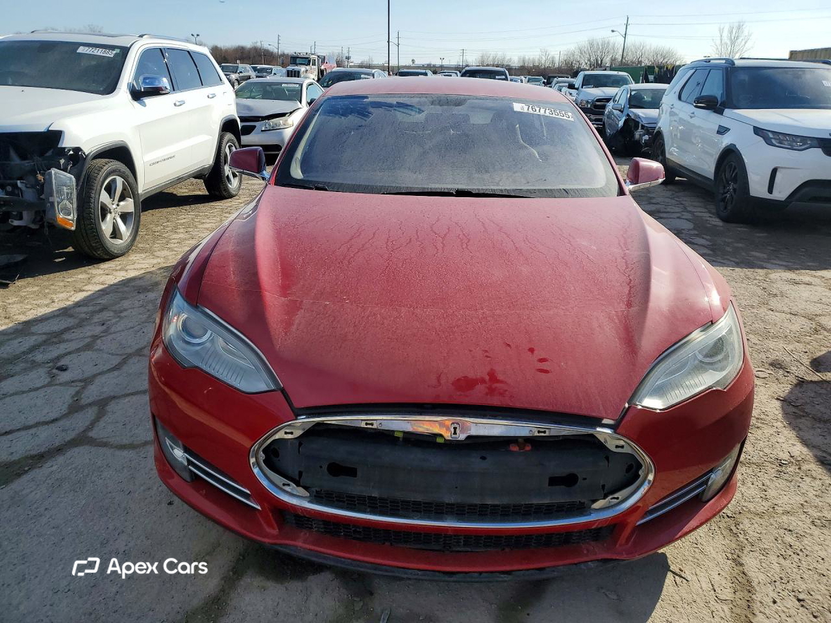 Tesla Model S 2013