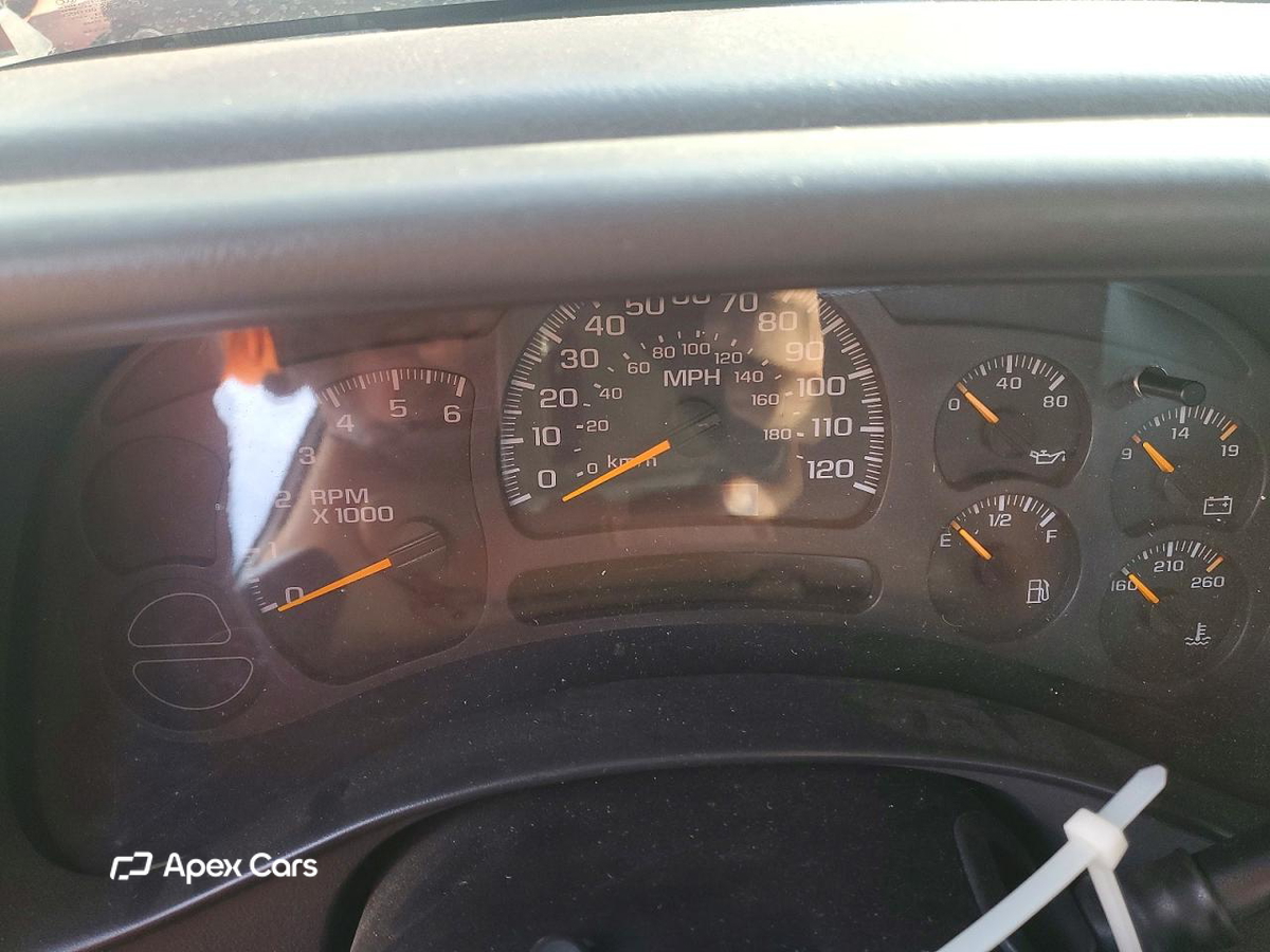 Chevrolet Silverado 2004