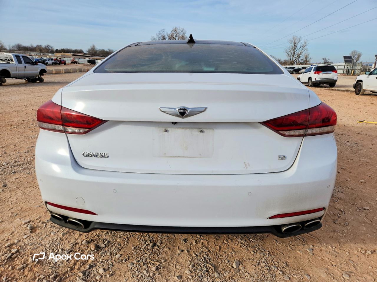 Hyundai Genesis 2015