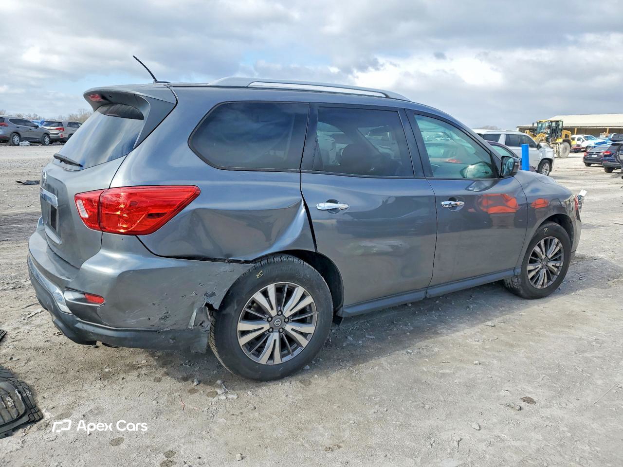 Nissan Pathfinder 2018