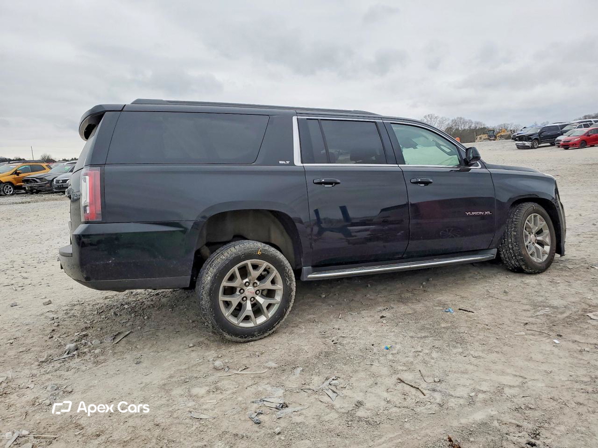 GMC Yukon 2016