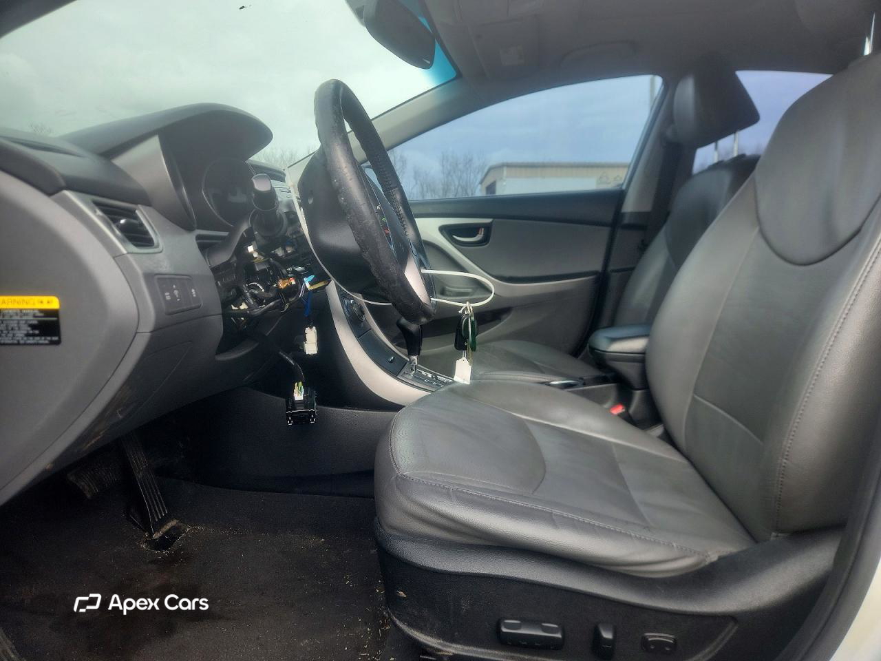 Hyundai Elantra 2013